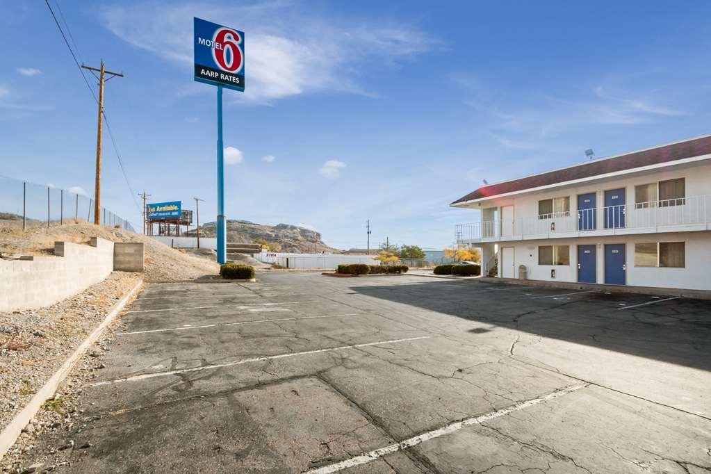 Motel 6 Wendover Exterior photo