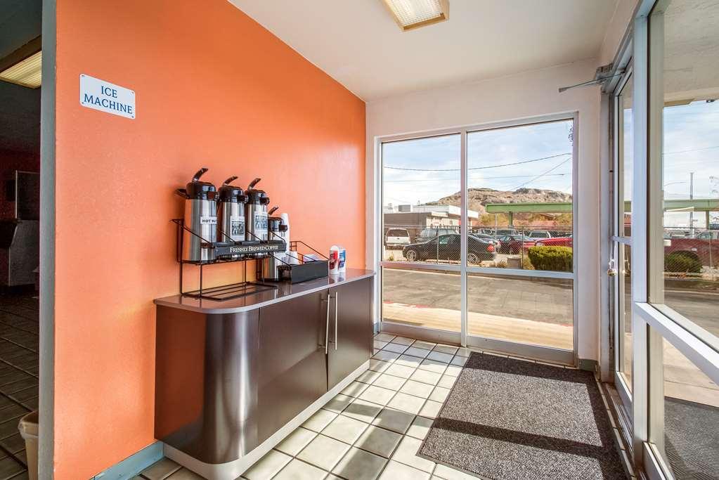 Motel 6 Wendover Interior photo